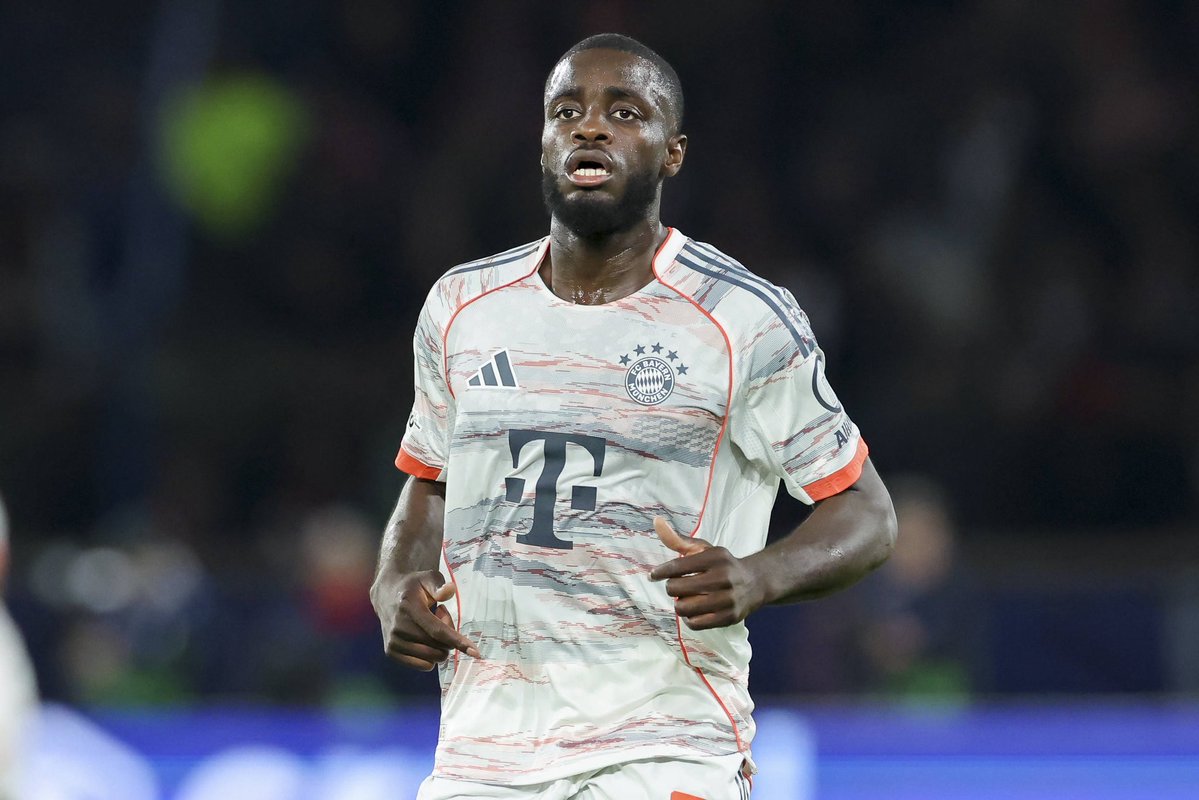 De Sky : Le Real Madrid est effectivement intéressé par Pamecano, mais les négociations pour le renouvellement du contrat de ce dernier avancent bien