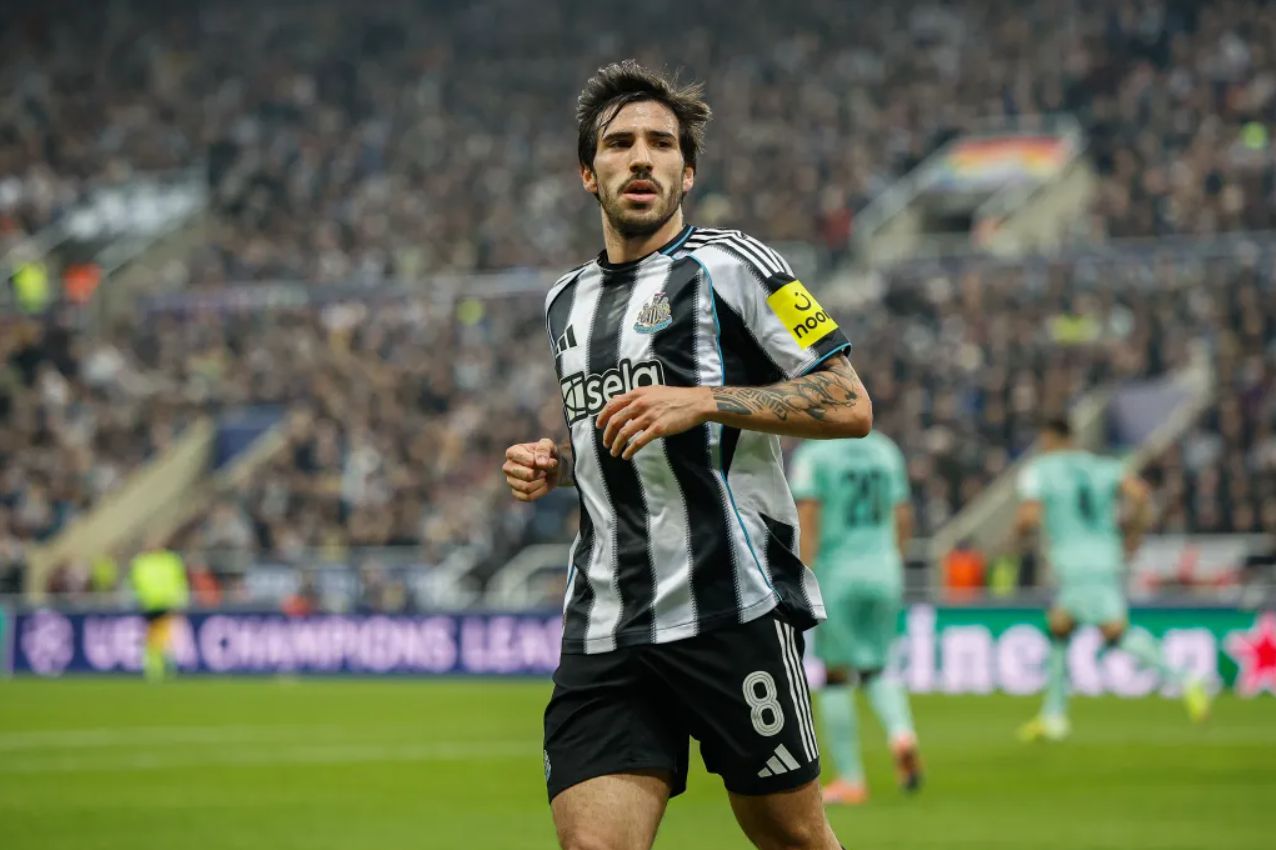 Tonali : Je ne veux pas dire que je resterai à Newcastle pendant 10 ans, mais je suis heureux ici