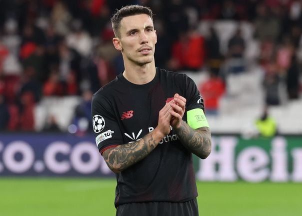 Image: Le Bayern envisage sérieusement de débaucher Grimaldo, mais le joueur rêve de retourner en Espagne