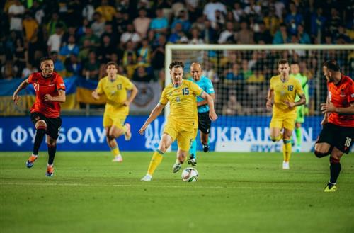 Albanie contre Ukraine