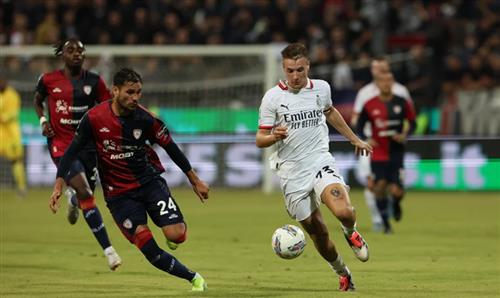 Cagliari contre Milan AC