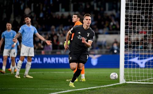 Latium contre Juventus