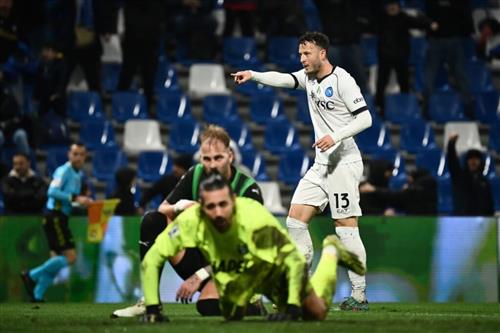 Sassuolo contre Naples