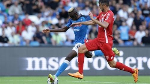 Naples contre Monza