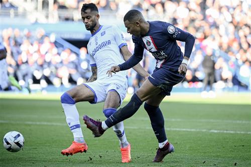 Auxerre contre Paris Saint-Germain