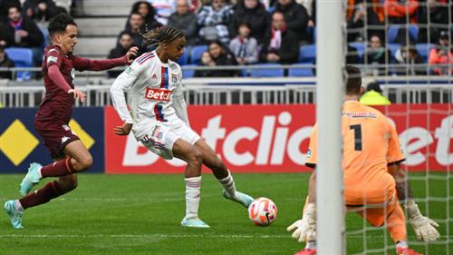 Lyon contre Grenoble