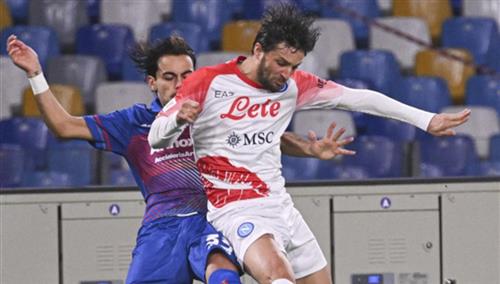 Naples contre Crémones