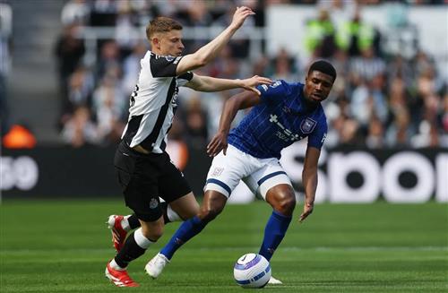 Newcastle United contre Ipswich Town
