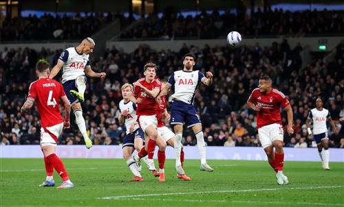 Tottenham Hotspur contre Nottingham Forest