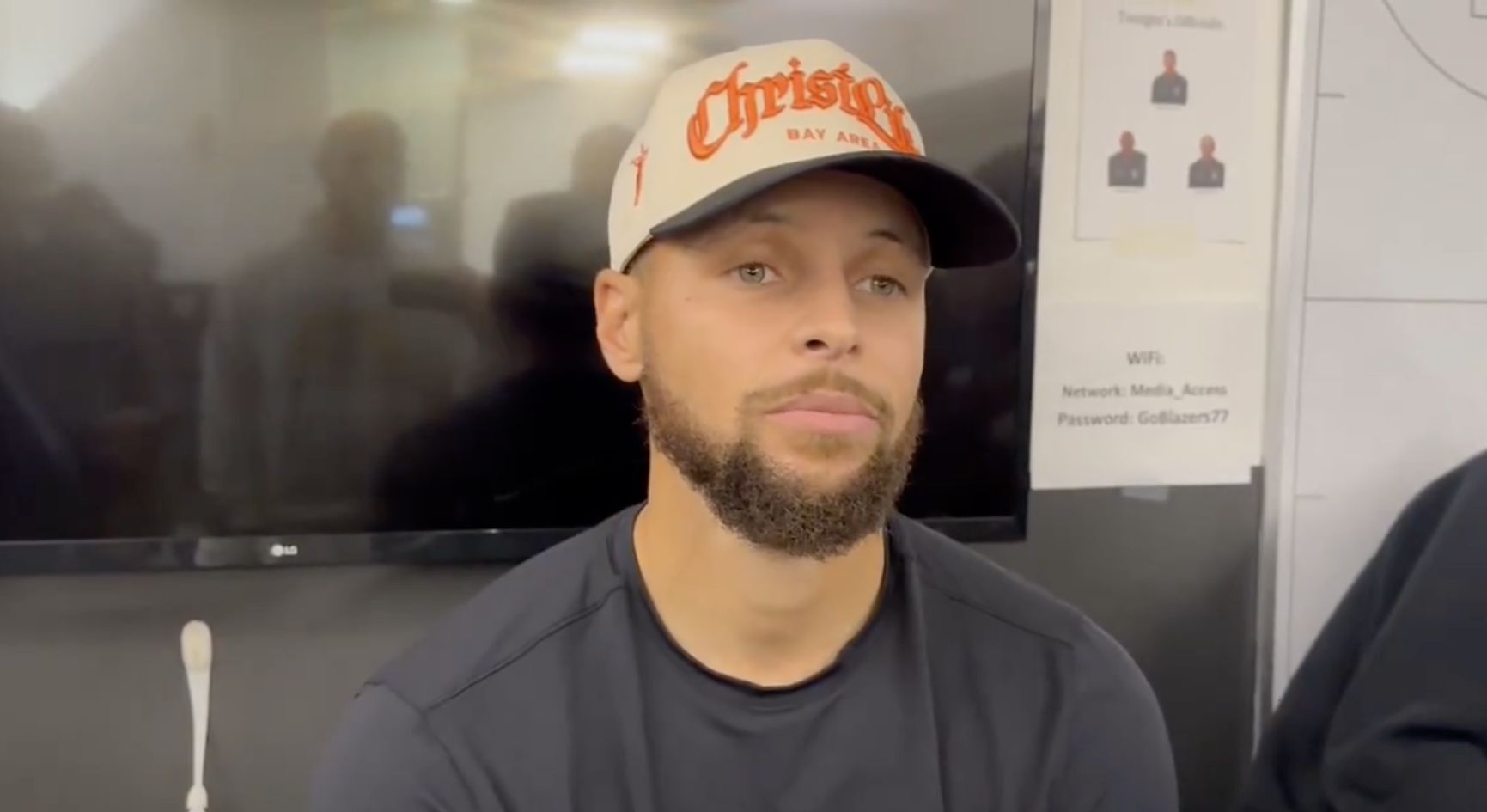 Curry : Les Trail Blazers sont très athlétiques et ils ont utilisé des attaques de transition pour nous battre.
